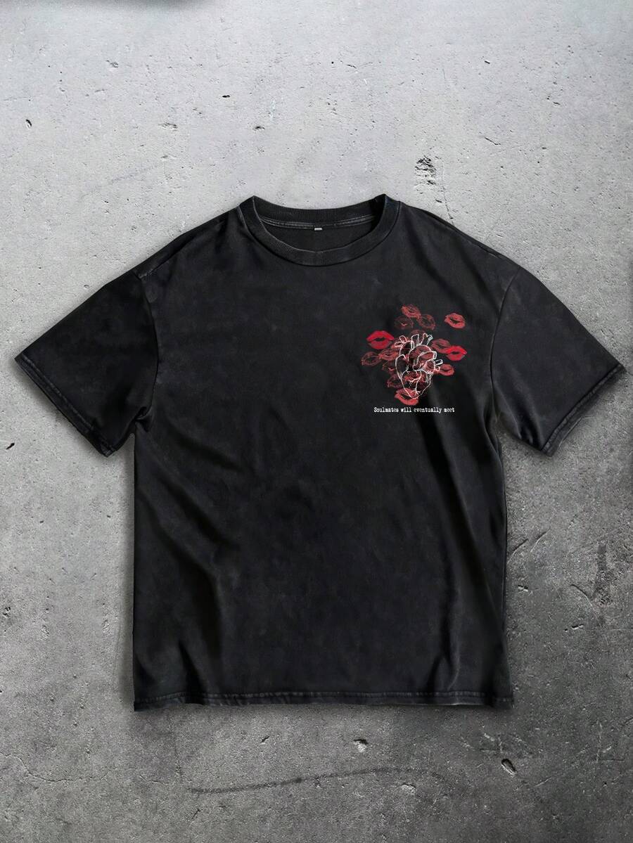 Manfinity EMRG Men's Heart & Red Lip Print Cotton T-Shirt, Valentine's Day Gift Street Wear Tee Black Red Graphic Tee - Black - View 1