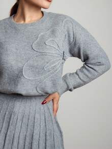 Lupita Cardoza 2 件套女士休闲圆领刺绣纯色 A 字形百褶裙和毛衣 - 灰色 - 查看 3