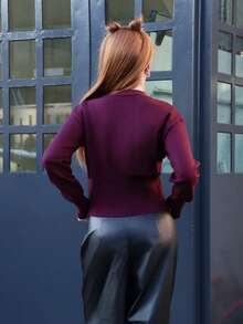 SILVIA DI SANTO 女士时尚休闲简约不对称纽扣针织开衫，精致设计毛衣上衣 - 酒紅色 - 查看 2