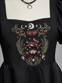 ROMWE Đầm cỡ lớn màu đen tay phồng thêu họa tiết bướm, thỏ, cây gai, ngôi sao và nấm theo phong cách Gothic. - màu đen - Xem 6