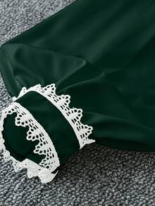 SHEIN Clasi Áo sơ mi nữ dáng ngắn, thanh lịch, tay phồng phối ren tương phản, vạt cong, thích hợp cho công sở và đi làm, mùa xuân/thu. - Màu xanh lá cây đậm - Xem 5