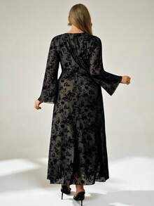 Auralis Plus-Size Women's Autumn/Winter Fashionable And Elegant Stretchy And Comfortable Black Flocked V-Neck Flared Sleeve Long Dress,Elegant And Dignified Black Dress,Curve Dress,Fall Outfits,Party Dress - Black - View 2