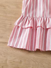 SHEIN Vintaside Kids 两件套女童条纹荷叶边吊带背心和裤子休闲套装