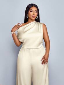 SHEIN PETITE CURVE 大码女式时尚通勤纯色优雅日常旅行宽松休闲简约杏色轻薄缎面不对称领口褶皱短袖阔腿连体裤，适合返校季、毕业季、新年、跨年夜、秋季、春季、夏季、约会、生日派对等场合。 - 杏色 - 查看 6