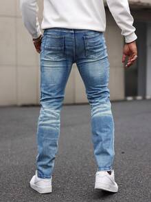 Manfinity Homme Men's Pocket Button Casual Versatile Commuting Denim Jeans - Medium Wash - View 2