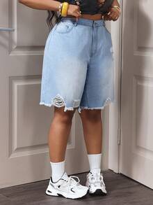 Slaydiva Women's Fashionable Commuter Casual Straight Leg Denim Shorts, Plus Size, Spring & Summer - Light Wash - View 6