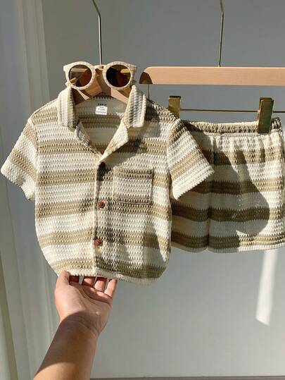 SHEIN 2pcs/Set Unisex Newborn Baby Boy/Girl Summer Vacation Casual Striped Short Sleeve Polo Shirt And Shorts Set