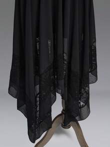 ROMWE Đầm maxi Gothic gợi cảm, cổ chữ V sâu, tay loe, vạt bất đối xứng, eo ren tương phản. - màu đen - Xem 4