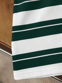 Manfinity Joysei Áo thun nam tay ngắn cổ tròn kẻ sọc in chữ, kiểu dáng thường ngày, đa năng, phù hợp đi làm. - màu xanh lá - Xem 4