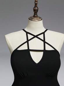 ROMWE Goth 大码女式哥特五芒星镂空设计性感不对称下摆收腰连衣裙 - 黑色 - 查看 2