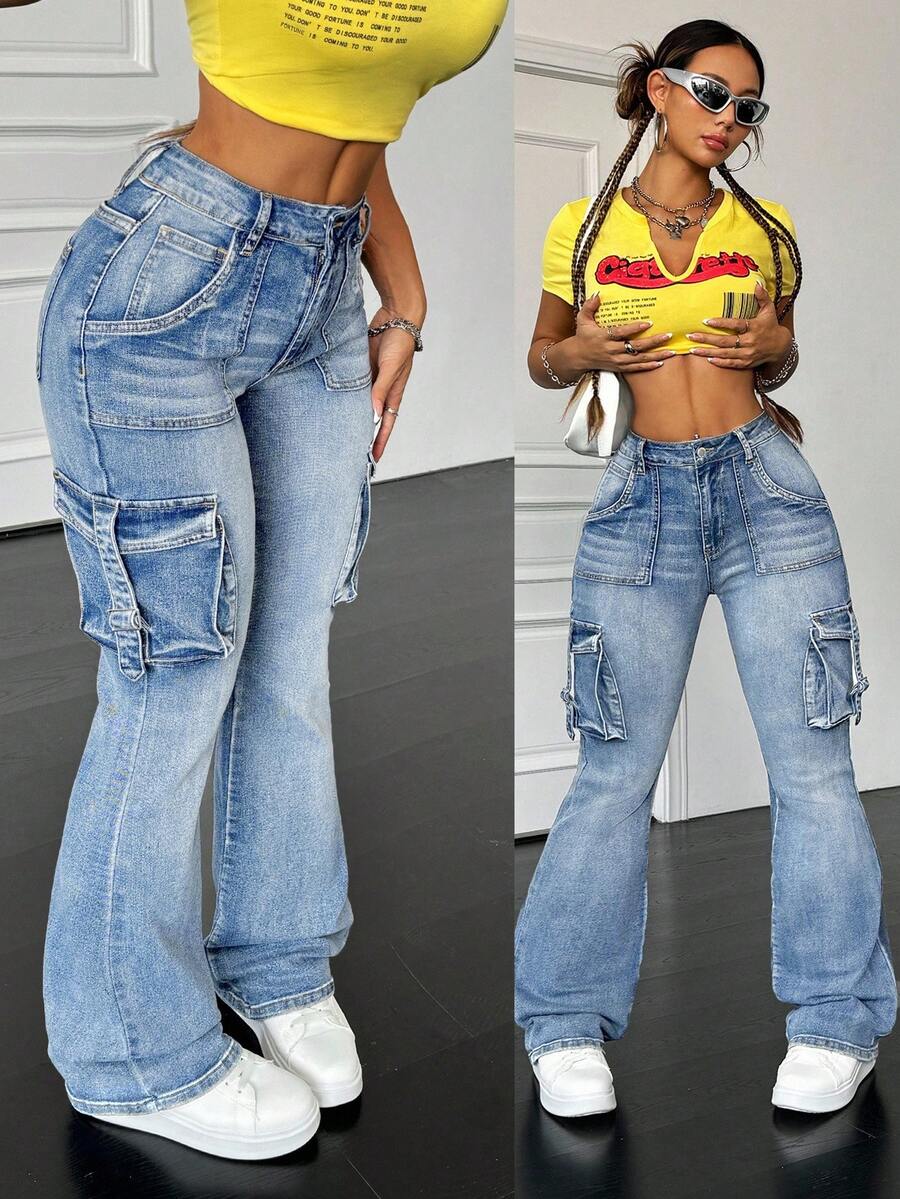 SHEIN PETITE PETITE Women's Low-Waist Tight Fit Bell-Bottom Denim Cargo Pants, Cargo Women Pants, Jeggings, Fall Pants, Jeans With Pockets, Flare Jeans, Women Jeans Pants, Fall Women Outfits, Petite Women Pants, Blue - Light Wash - View 1