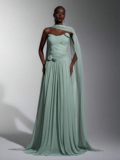 Elitara Elegant, Romantic, Fashionable Mint Green Elastic Mesh Fabric Strapless Ruched Decor Handmade 3D Flower Halter Decor Big A-Line Silhouette Elegant Party Dress, Wedding Guest Dress, Mint Green Dress, Fashionable Elegant Formal Gown, Bridesmaid Dress, Formal Evening Dress