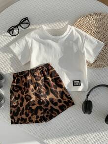 SHEIN 2pcs/Set Unisex Baby Leopard Print Black Short Sleeve T-Shirt Knit Top And Leopard Print Shorts Set, Spring/Summer Baby Boy Clothes, Outfits, Baby Boy Short Sleeve Top - Black - View 2