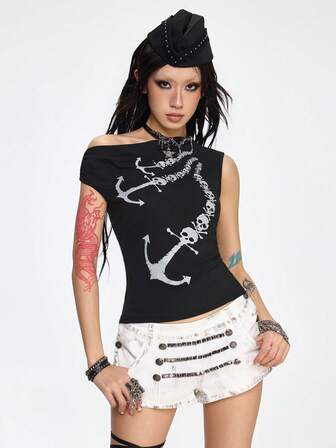 Grunge Punk maglietta aderente da donna in stile Y2K vintage con stampa di nave pirata, ancora e teschio sulla spalla obliqua