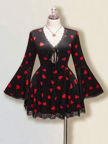 SHEIN ICON Rochie plus size cu decolteu în V, dantelă, mâneci evazate, imprimeu cu inimioare, rochie mini sexy cu decolteu în V, decupată, cu fundă și nod, Y2K, ținută de Ziua Îndrăgostiților, rochie de seară pentru o întâlnire - Negru - Vizualizare 3
