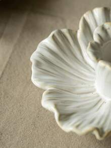 Madebyblanc 1 chiếc chân nến gốm hình hoa sen, chân nến hình hoa sen, dùng để bàn làm việc, bàn cà phê, trang trí bữa tối lãng mạn, vật trang trí sang trọng, dụng cụ xông hương, thích hợp cho các bữa tiệc lễ hội. - Nhiều màu - Xem 7