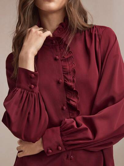 BizChic 2026春夏新款优雅刺绣荷叶边领褶皱前襟纽扣百搭女式衬衫，时尚百搭，适合派对、都市通勤、职场等场合。酒红色荷叶边上衣，女式衬衫。