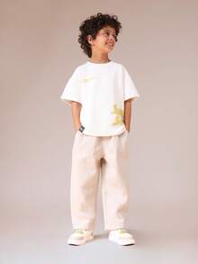 SUMWON 男童短袖圆领T恤，黄色文字印花，休闲夏季上衣 - 白色 - 查看 3