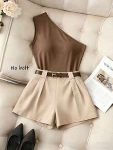 Franclia A Brown, One-Shoulder, Sleeveless, Fitted Vest Paired With Casual And Stylish Apricot-Colored Zip-Up Shorts. An Elegant Two-Piece Set Suitable For Everyday Wear, Commuting, Business Dates, And More. A Preppy Style, Perfect From Spring To Summer, Suitable For Valentine's Day, Carnivals, And Other Occasions. A Sophisticated And Casual Women's Outfit.Graduation Season Attire, Fashionable Casual Commuter Wear, Business Office Wear, Versatile And Stylish Everyday Casual Wear, Urban Teacher's Professional Attire - Brown - View 1