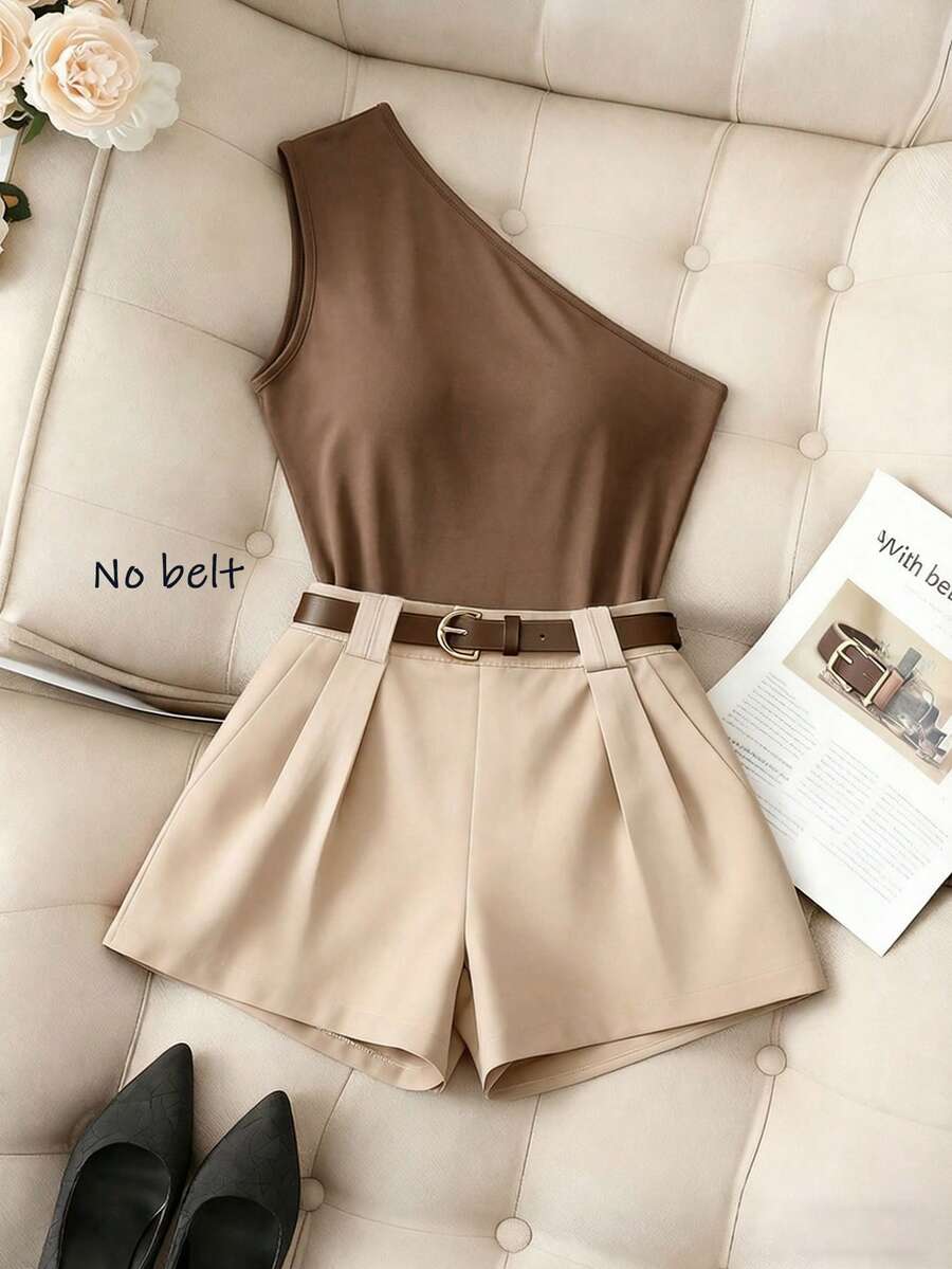 Franclia A Brown, One-Shoulder, Sleeveless, Fitted Vest Paired With Casual And Stylish Apricot-Colored Zip-Up Shorts. An Elegant Two-Piece Set Suitable For Everyday Wear, Commuting, Business Dates, And More. A Preppy Style, Perfect From Spring To Summer, Suitable For Valentine's Day, Carnivals, And Other Occasions. A Sophisticated And Casual Women's Outfit.Graduation Season Attire, Fashionable Casual Commuter Wear, Business Office Wear, Versatile And Stylish Everyday Casual Wear, Urban Teacher's Professional Attire - Brown - View 1