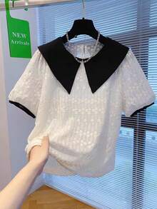 Franclia Camisa de manga corta con bordado y jacquard, nueva primavera/verano 2026. Nueva blusa de gasa de manga corta con cuello de muñeca bordada para mujer, cuello negro + tela jacquard color albaricoque, estilo pullover con botones tipo seta, versátil para ir al trabajo y de vacaciones - Beis - Ver 6
