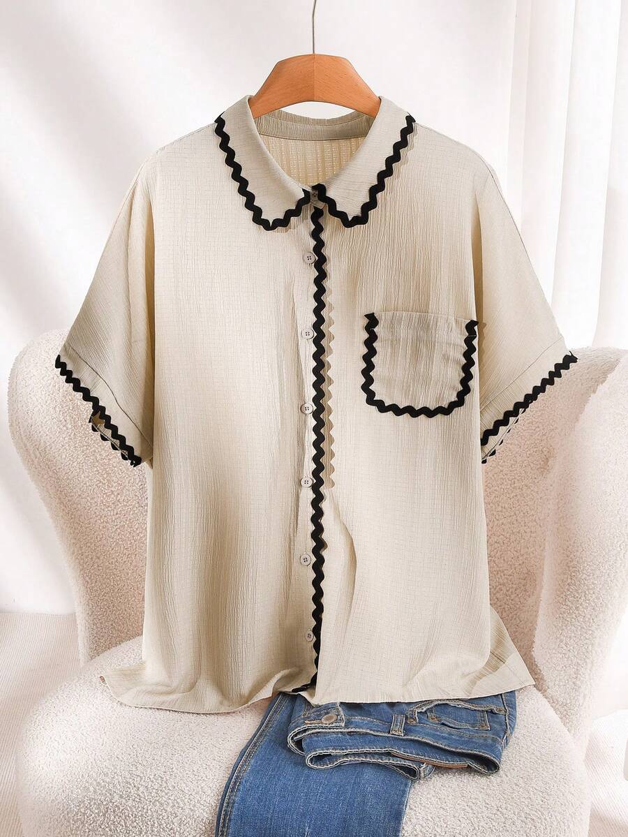 CosyJoli Plus Size Women's Summer Casual Vacation Style Contrast Wave Tape Trim Patchwork Pocket Loose Shirt - Apricot - View 1