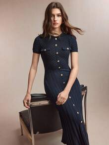 BizChic Nuevo vestido de cuello redondo para primavera/verano con decoración de botón de metal, patrón de tejido de diamante de celosía, acanalado vertical, bajo en línea A, abertura frontal, cintura ceñida, estilizador, azul marino - Azul Marino - Ver 7