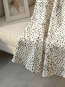 Franclia 夏季新款简约纯黑色无袖背心搭配高腰渐变波点长裙，显瘦拉长身形，适合通勤、约会、休闲场合，弹性腰带搭配同色腰带，轻盈面料，夏季必备单品，百搭时尚/优雅长裙 - 黑與白 - 查看 4