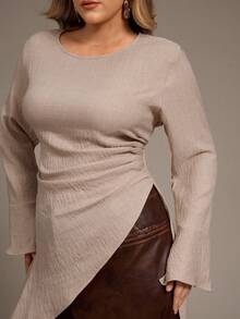 Auralis 大码女装春秋时尚休闲宽松舒适日常喇叭袖不规则下摆杏色和卡其色长袖衬衫，春季穿搭，曲线身材服装，保守上衣 - 杏色 - 查看 3