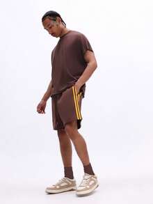SUMWON Relaxed Fit Shorts mit Kordelzug und Seitenstreifen-Detail, lässige Sommer-Loungewear, alltäglicher Komfort, unifarben - Braun - Übersicht 3