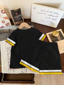 BATMAN X SHEIN Young Boy Letter Graphic Striped Trim Tee & Shorts - Multicolor - View 3