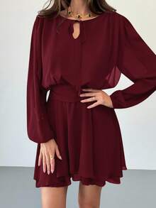 Aloruh 梅紫色浪漫约会音乐节系带长袖荷叶边迷你连衣裙（女款） - 酒紅色 - 查看 4