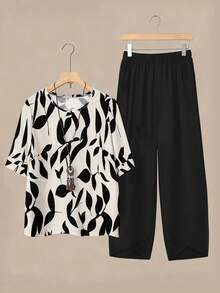 SHEIN LUNE CURVE 大码女装夏季休闲日常圆领印花短袖上衣和松紧腰裤两件套 - 彩色 - 查看 1