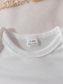 SHEIN 5pcs/Set Newborn Baby Girls' Soft Comfortable Solid Color Envelope Collar Short Sleeve Bodysuit, Casual Daily Wear, Layering, Easy On/ Short Sleeve Shorts, Spring/Summer - White - View 5