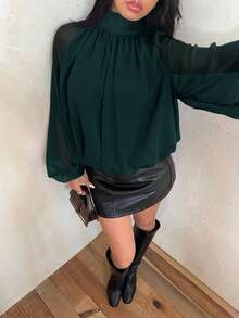 Aloruh 女士优雅通勤纯色立领灯笼袖衬衫 - 墨綠色 - 查看 9