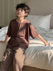 DAZY Tween Boys' Solid Color Casual Round Neck Short Sleeve Top And Striped Pants Pajama Set - Brown - View 4
