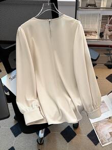 EMERY ROSE Plus Size Women's Solid Color Keyhole Neck Long Sleeve Loose Fashion Blouse - Apricot - View 2