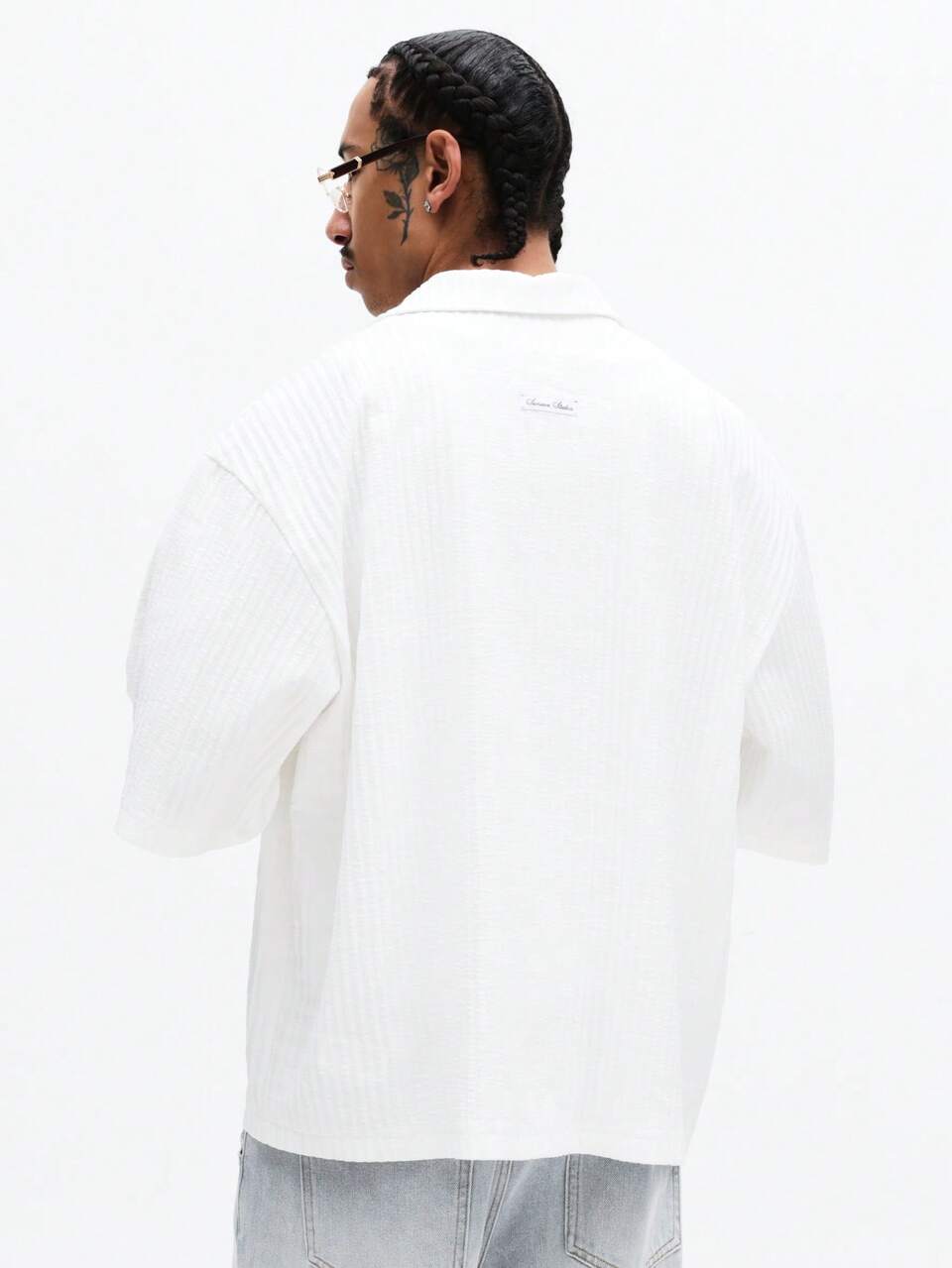 SUMWON Mens Boxy Fit White Linen Feel Textured Short Sleeve Casual Button Front Collared Shirt Summer Beach Resort Vacation Lightweight Breathable