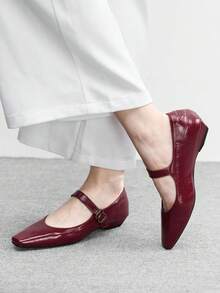 CUCCOO BIZCHIC Women's Square Toe Minimalist Fashion Daily Versatile Red Flat Sandals Valentine's Day - Red - View 1