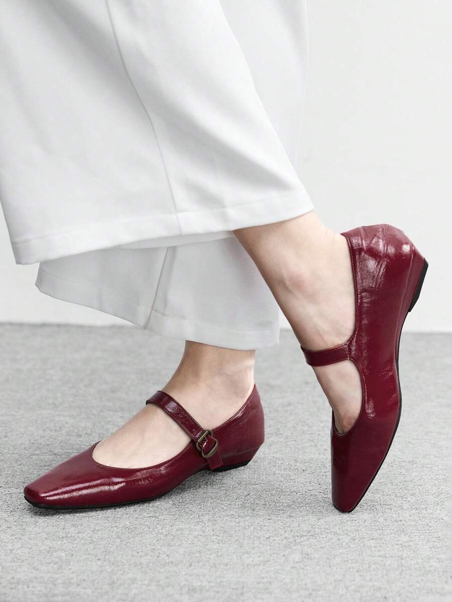 CUCCOO BIZCHIC Women's Square Toe Minimalist Fashion Daily Versatile Red Flat Sandals Valentine's Day - Red - View 1