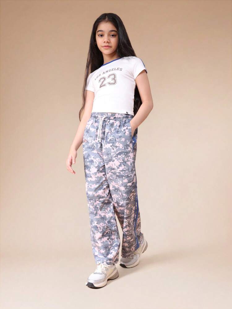 Graphic T-Shirt With Wide Leg Camo Pants