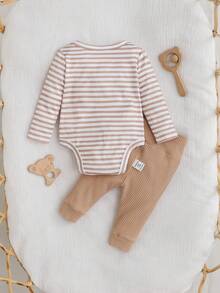 SHEIN Newborn Baby Girl Casual Cute Striped Cartoon Pattern Long Sleeve Romper Outfit Set - Apricot - View 2