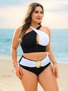 Swim Lushoire Plus Size Black Summer Classy Beach Holiday Swimwear,Solid Color Patchwork Criss-Cross Ruched Crop Top With High Waist Pants Triangle Bottoms Set - Black and White - View 5