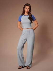SHEIN Women's Spring/Summer Contrast Color Splice Raglan Sleeve Fitted Minimalist Knit Loungewear Set, Round Neck Short Sleeve & Wide Leg Pants 2 Pieces - Grey - View 4