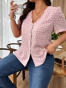 SHEIN LUNE Blusa suelta de manga corta con cuello en V, botones metálicos y tela texturizada, para uso casual y de vacaciones - Rosa - Ver 4