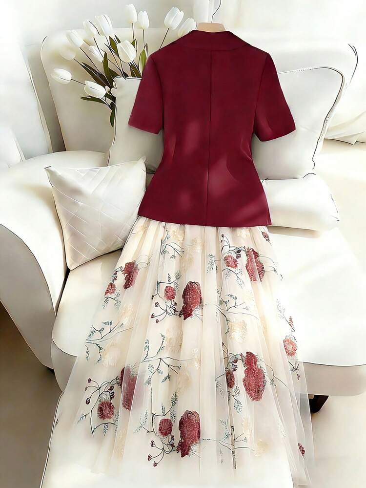 Franclia Women's Everyday Wear: Elegant And Versatile Burgundy Collared Short-Sleeved Blazer Paired With A Mesh Embroidered Midi Skirt (A-Line). Women's Spring/Summer Two-Piece Suits, Women's Red Spring/Summer Two-Piece Suits, Women's Mesh Embroidered Two-Piece Suits, Women's 3D Floral Skirt Suits, Women's Banquet Two-Piece Suits, Women's Party Suits, Women's Elegant Suits, Women's Casual Suits, Women's Bridesmaid Suits, Women's Valentine's Day Suits, Women's Date Suits, Women's Teacher Commuting Two-Piece Suits, Women's Valentine's Day Outfits, Women's Elegant Party Outfits, Women's Elegant Suit Suits And Skirt Suits. - Burgundy - View 2