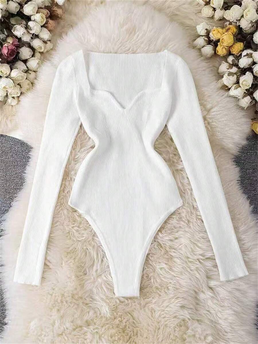 Resyla Plus Size Women Deep V Sexy Solid Color Jumpsuit - White - View 1