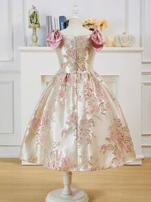 花童高档纹理面料蝴蝶结露肩A字短裙，适合婚礼、舞会、生日派对、宴会等场合。 - 紫色 - 查看 3