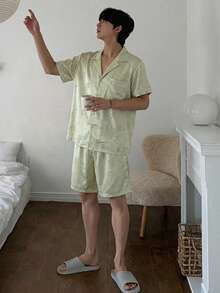 DAZY Bộ đồ ngủ mùa hè dành cho nam gồm quần short và áo sơ mi - màu xanh lá - Xem 3