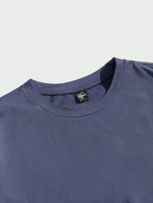 HIMLAND Loose Fit Men's Knitted Leisure Printed T-Shirt Dark Blue Graphic Tee Japanese Graphic Tee Tokyo Graphic Tee Mens Graphic T-Shirt Navy Graphic Tee Boxy Tee Men Graphic - Blue - View 4